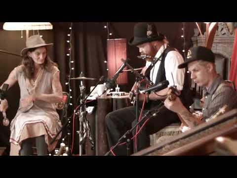 Echo Sessions 31   Asheville Busking Legends   Fly By Night Rounders   Whole Set