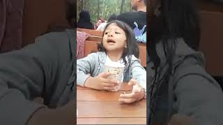Download lagu Minum Susu Hangat Rasa Coklat di pagi Hari #minumsusu #susu #sususapi  #youtube #shorts #hutanpinus mp3