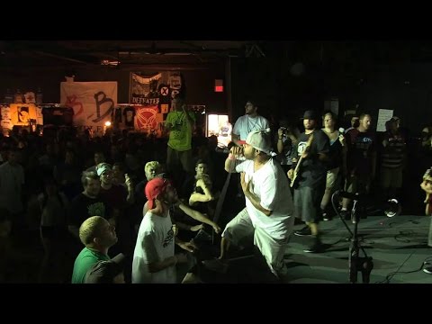 [hate5six] District 9 - August 13, 2011 Video