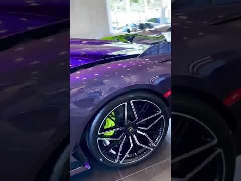 Lamborghini Sian - INSANE color scheme!!