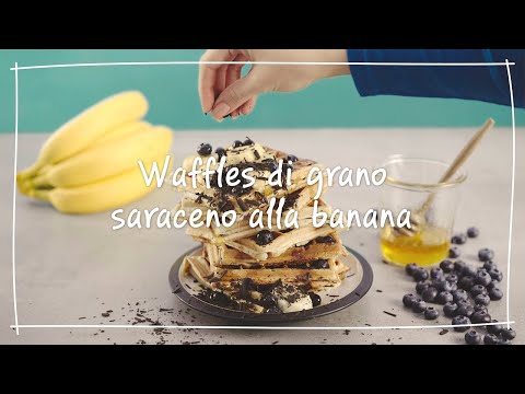Waffles di grano saraceno alla banana