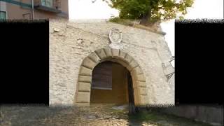 preview picture of video 'Laurino: Visita al Palazzo Ducale e ai ruderi del Castello Longobardo'