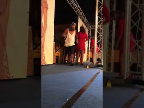 Joy skandalo la topa danza live