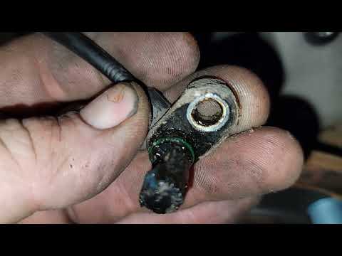 2021 F150 Wheel Bearing Failure ABS Light on - Replacement - Let's Look At the New Hub Actuator