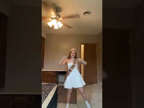 Love this dance lol #viral #dance #fyp #birthdaygirl #15🎂