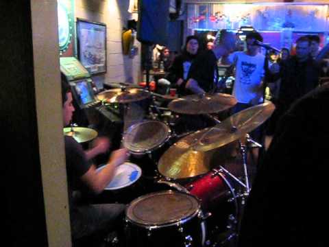 Noisear live at Grind Your Face In II fest San Diego,CA  Jan. 6th 2013