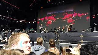 George Ezra  | Listen to the Man | Radio 1&#39;s Big Weekend 2018