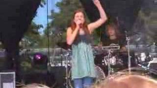 Amy Diamond - Shooting Star (live)