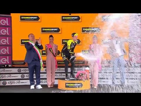 Briton Simon Yates takes Stage 11 of Giro D'Italia 2018