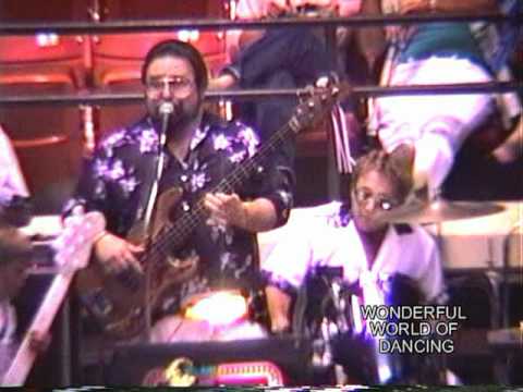 EDDIE BLAZONCZYK'S VERSATONES AT SAGINAW 88"CHICAGO TOWN MEDLEY"