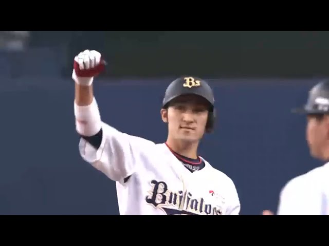 【8回裏】勝負強さが光る!! バファローズ・伊藤 2点勝ち越しタイムリー 2015/9/28 Bs-E