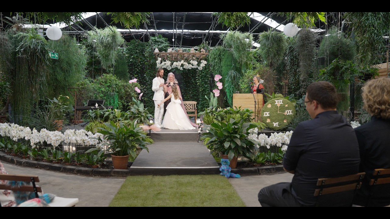 Klik om video te laden en af te spelen