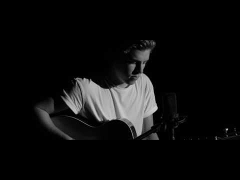 Sam Woolf - Pretend [Official Video]