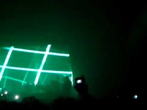 Len Faki @ Cocoricò plays Dustin Zahn-Stranger to stability