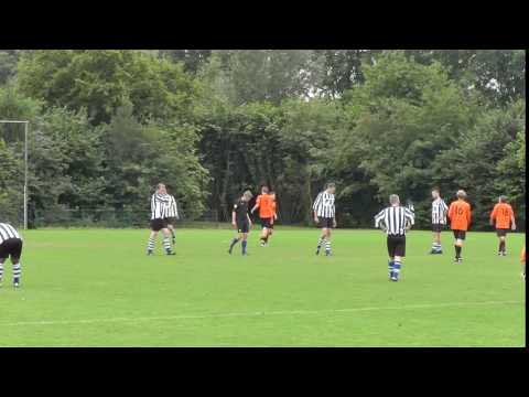Opjestropdas.nl 17 sep 2016 IJFC 11 - VV De Meern 10 com 1-8 Doelpunt Beau (0-2)