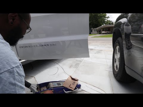 2012-2022 Jeep Grand Cherokee Door Hinge Replacement