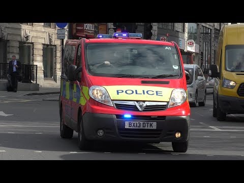 🇬🇧 | [Collection] Police and Ambulances Responding with lights and sirens in London