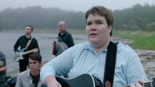 Cathrine Røksland - Walking On The Waves