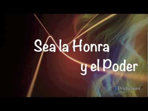 Al Que Esta Sentado En El Trono video