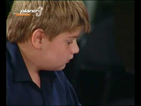 Rafael Antonio Kyrychenko - Chopin: Notturno op.27 - San Marino Piano Competition 2008