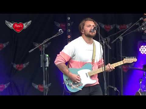 Mama's Pride 2021: This is Lovski