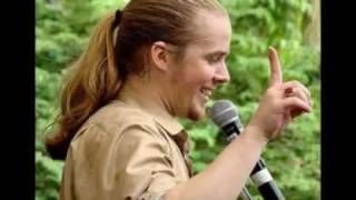 Download lagu DEBU Dari Timur Terbit Cahaya & Aysik Nama Allah.flv mp3