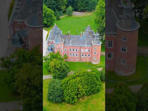 Castle of Monceau-sur-Sambre 🏰🌳🇧🇪