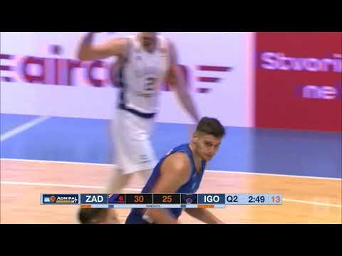 Stefan Đorđević throws down a two-handed dunk (Zadar - Igokea, 18.11.2021)