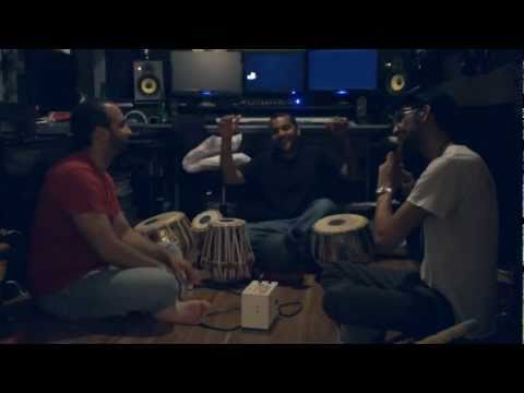 'I Wanna Know' - Random Live Jam (ft. Aref Durvesh) 2011