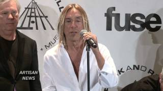 ROCK AND ROLL HALL OF FAME: GREEN DAY'S ARMSTRONG INDUCTS IGGY POP & THE STOOGES