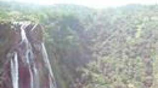 preview picture of video 'Jog Falls 1/7'