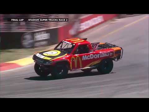 2017 Clipsal 500 Stadium SUPER Trucks Race 2 720p   Trim2