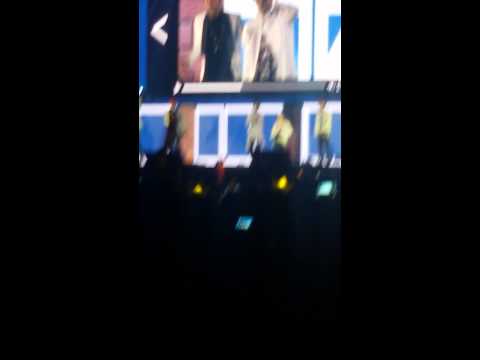BTS like 좋아 TRB in Manila [franca]