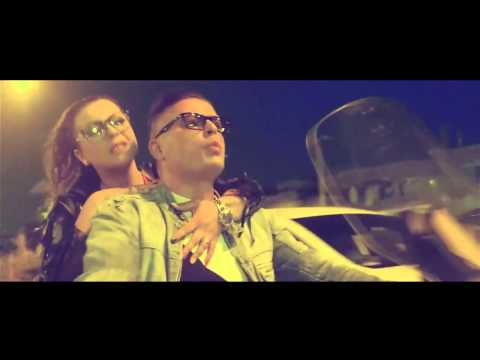 download lagu mp3 mp4 Na Coppia Perfetta Giusy Attanasio, download lagu Na Coppia Perfetta Giusy Attanasio gratis, unduh video klip Na Coppia Perfetta Giusy Attanasio
