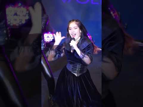 Violet Wink - Breathing (Mewyu/FANCAM) : Full Moon Halloween Party
