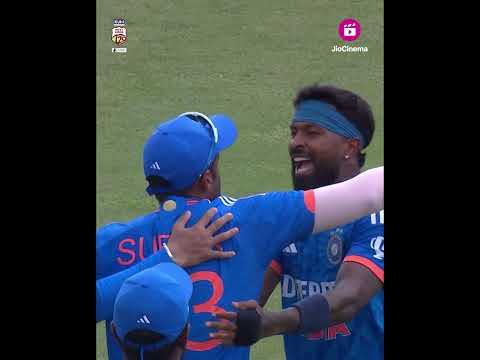 Hardik Pandya strikes twice in the first over! | 2nd T20I | India tour of West Indies | JioCinema