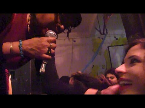 "What a race" - Sister Aisha & Black Steel @ Napoli