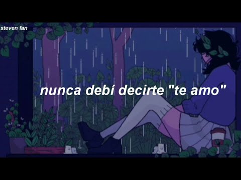 escuchar esta canción con el corazón roto duele demasiado...