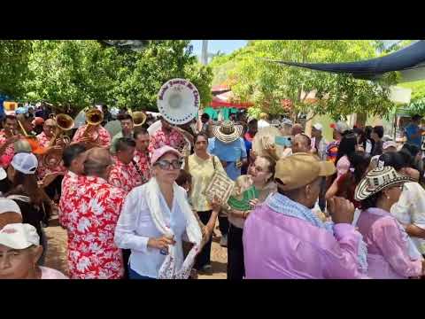 Los Charcos ~ Banda Juvenil De Chochó En la Unión Sucre 