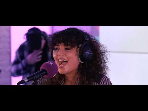 KISS Sessions - Majestic Presents Kelli-Leigh, Karen Harding & Hayley May