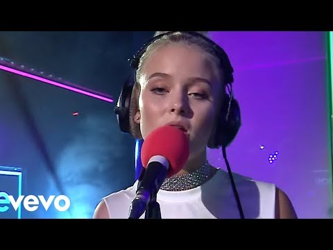 Zara Larsson - Too Good (Drake ft Rihanna cover in the Live Lounge)