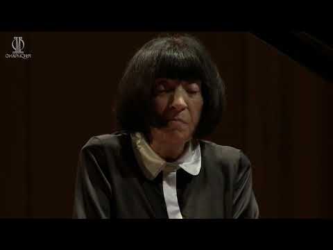 Eliso Virsaladze plays Tchaikovsky, Prokofiev and Schumann (live 2019)