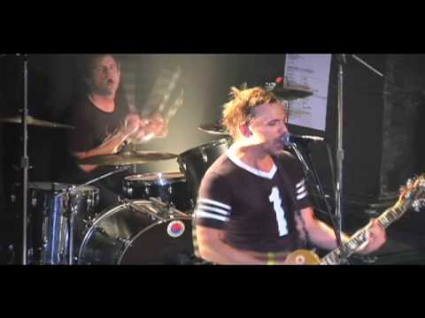 The Lawrence Arms - "100 Resolutions" (live)