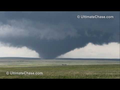 Tornado Video Encounter VERY CLOSE (HD) Video - South Dakota - May 24th, 2010