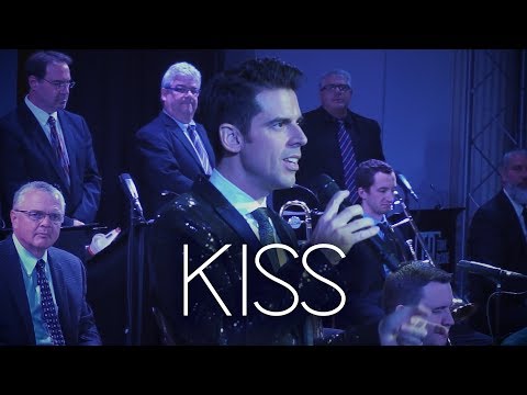 Kiss - Tony DeSare Live at the Strand