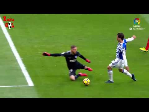 Atletico Madrid vs Real Sociedad 2 1 Resumen Goles Highlights La Liga 02/12/2017