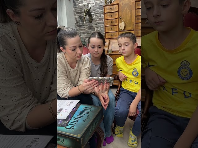 Video teaser for Review - Ravensburger - Disney Villainous Einführung ins Böse - Daniela