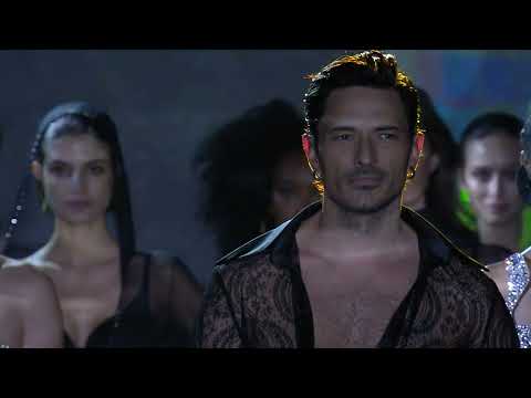 Andres Sarda autumn winter 2022-23 fashion show