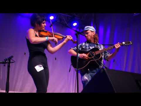 Clifftop 2018 - Tippy Get Your Hair Cut - Amy Alvey