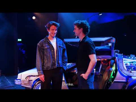 Zurück in die Zukunft - Das Musical | Interview Raphael Groß & Caden Brauch